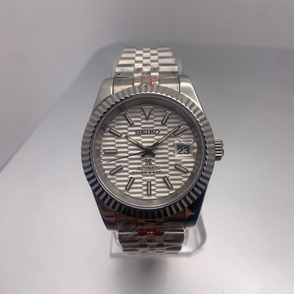 Custom Seiko DateJust Mod 40MM (Automatic)